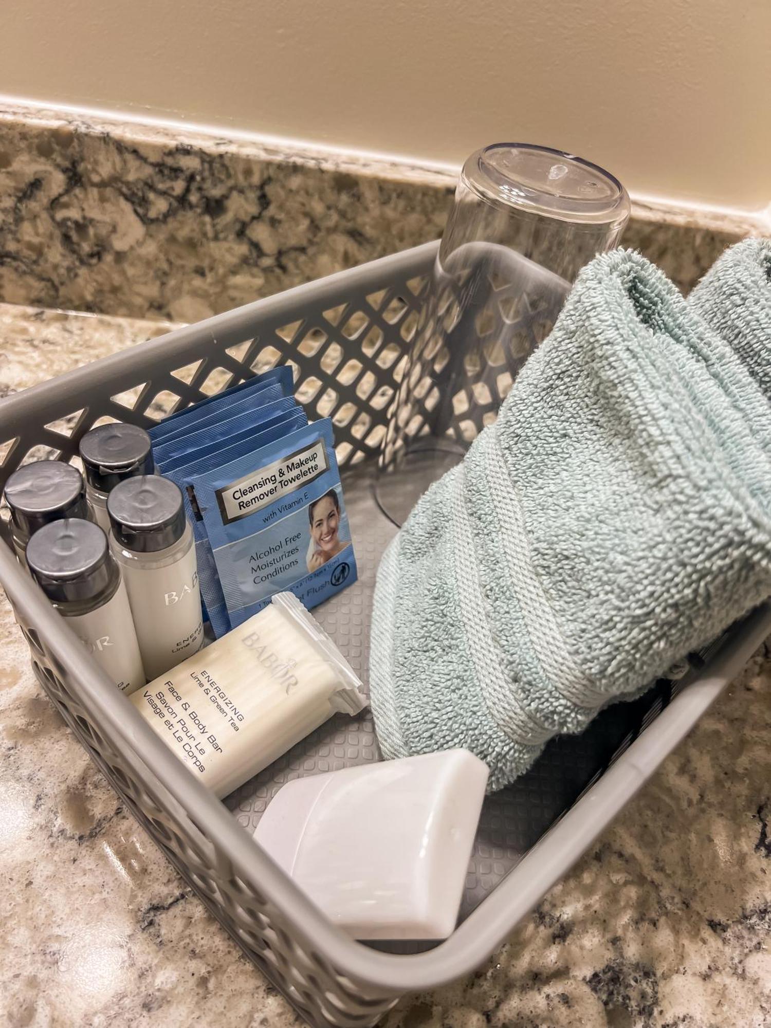 Goldfinch Suites Elkader エクステリア 写真